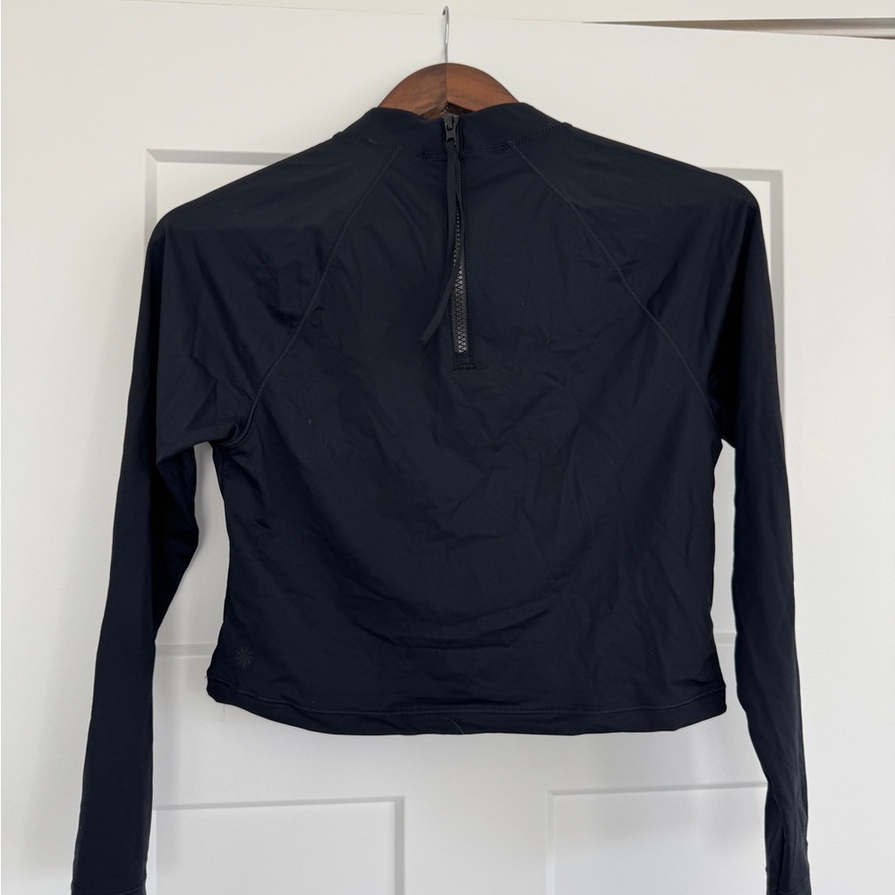 NWT Athleta North Point Crop Rashguard Black Size M - Picture 2 of 8